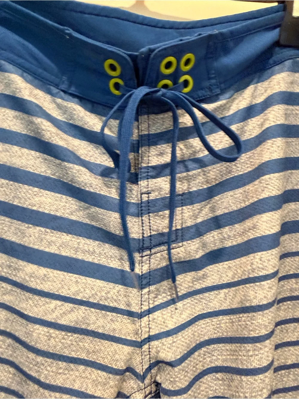 The North Face Blue and White Stripe 4-Way Stretch Boardshorts Swim Size 38